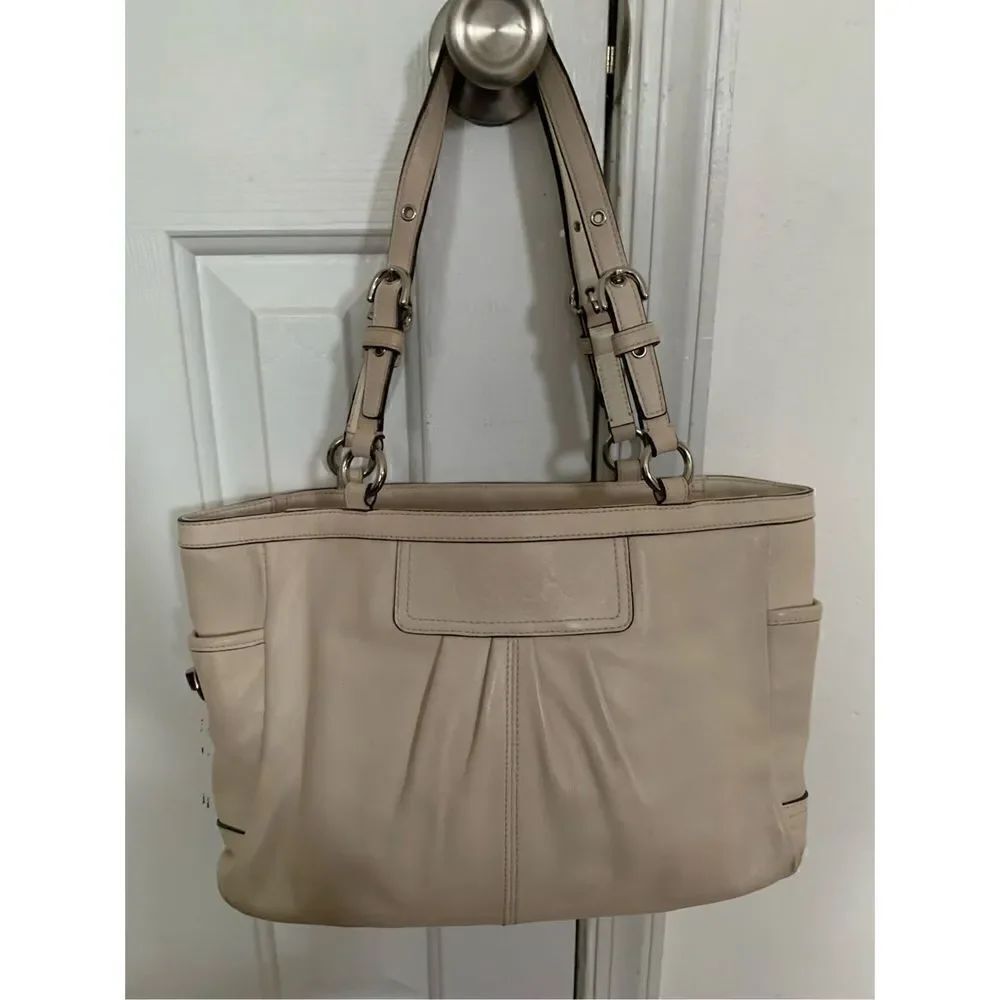 Coach off white or cream shoulder bag